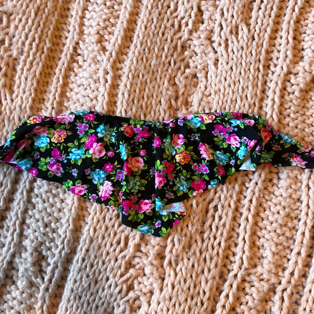 F21 Floral bikini top